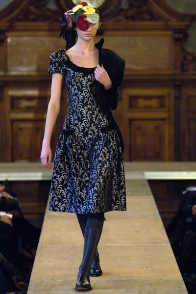 Look 29